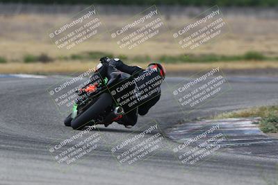 media/May-03-2025-CRA (Sat) [[22b18d099a]]/Races/Race 1/
